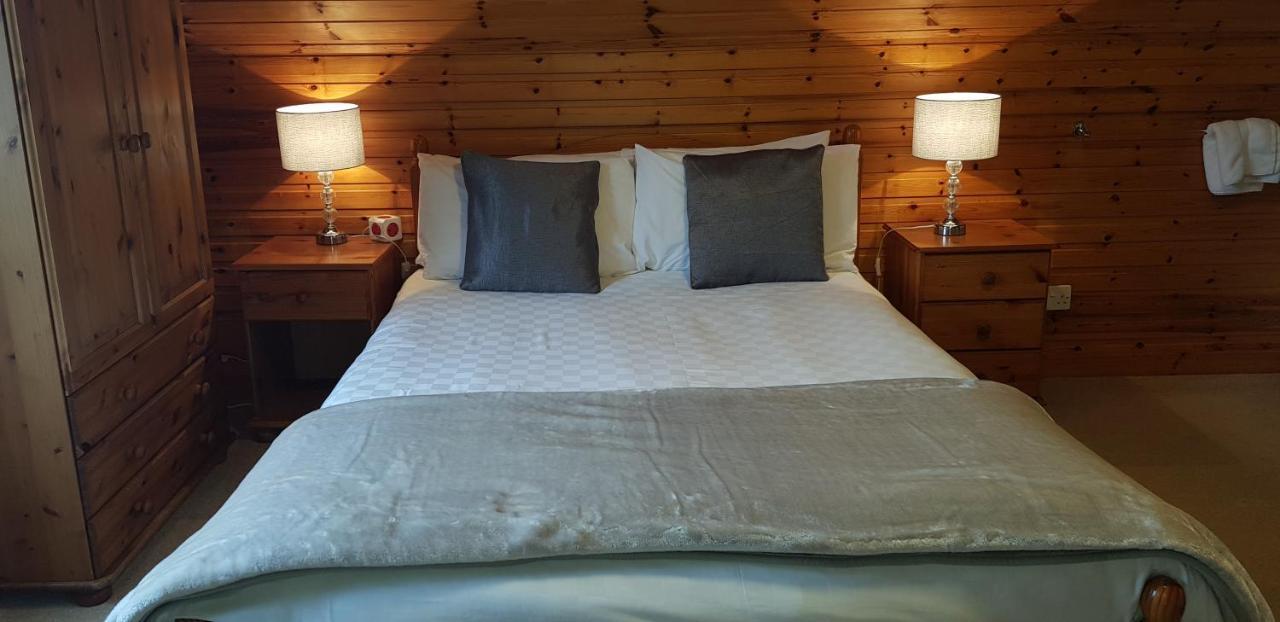Carn Mhor Bed And Breakfast Авімор Екстер'єр фото
