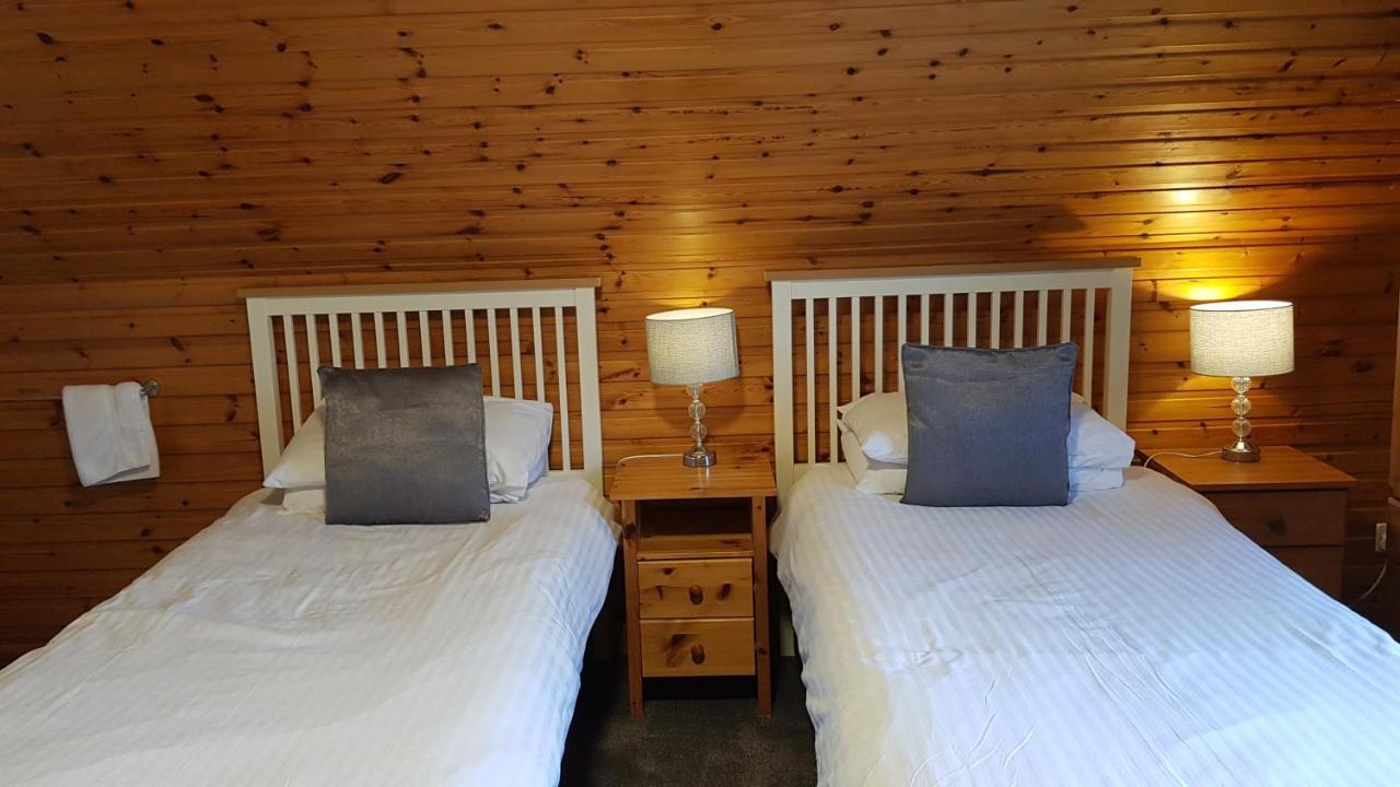 Carn Mhor Bed And Breakfast Авімор Екстер'єр фото